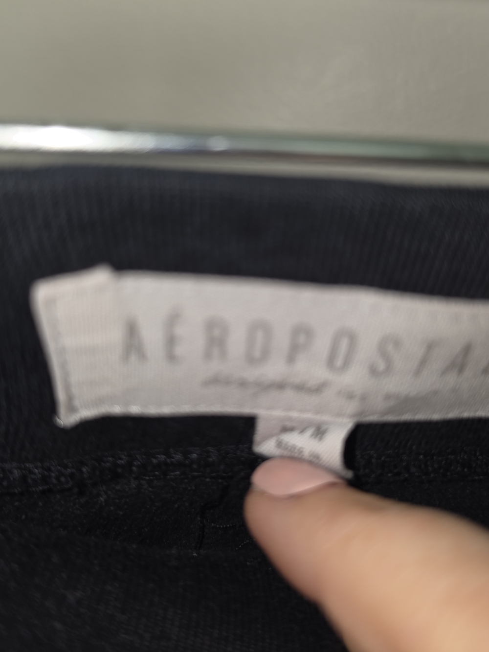 Aeropostale Black Track Pants with Pink NYC Logo - Picture 4 of 5